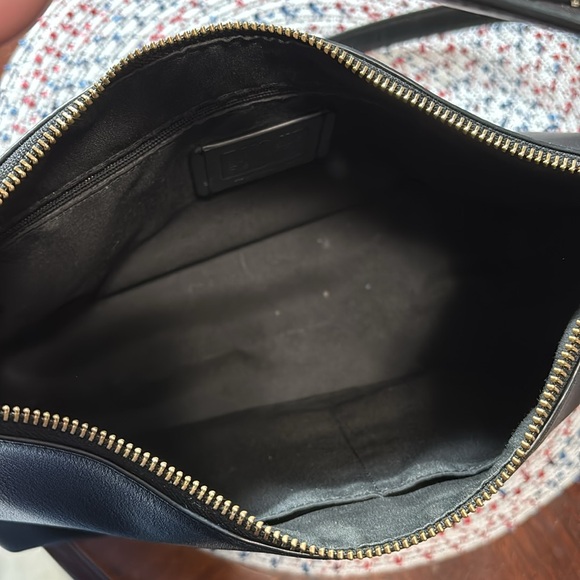 Coach leather bag - Picture 4 of 7